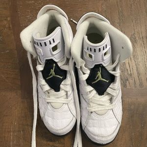 Jordan 6 Retro